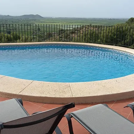 Hébergement de vacances Maison Avec Independant Piscine Privee Et Vue